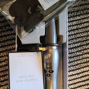 T3  SINGLEPASS WHIRL Hair Styling Wand  1.25" Model 73580